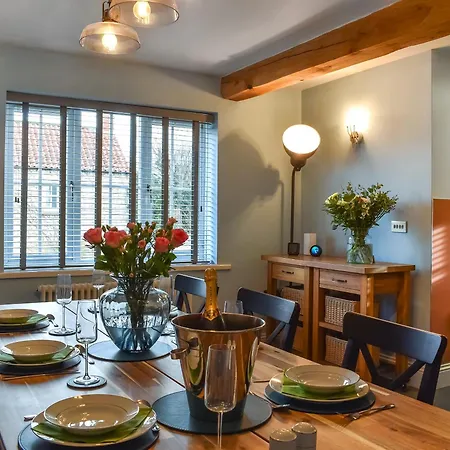 Brookfields Slingsby